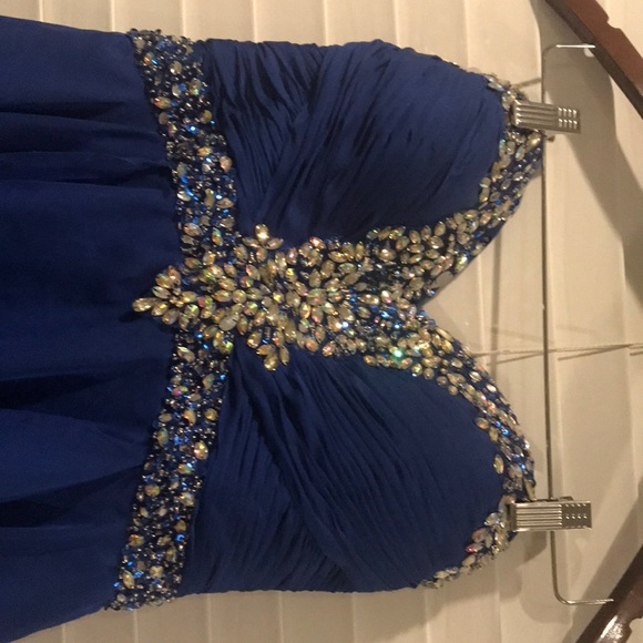 Celavie Dress - Picture 2 of 4